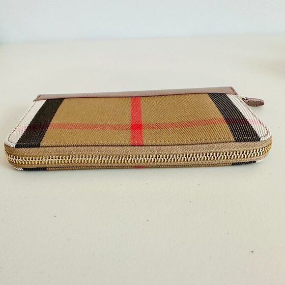 BURBERRY GREY MINK LEATHER NOVA CHECK CANVAS ZIP-AROUND CONTINENTAL WALLET - Picture 4 of 10